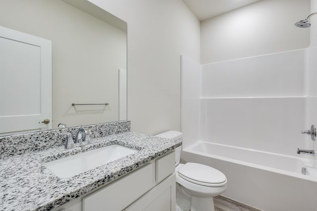 1786 W Redbud Lane, Goddard, KS 67052