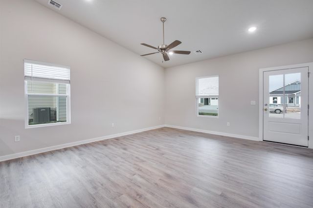 1786 W Redbud Lane, Goddard, KS 67052