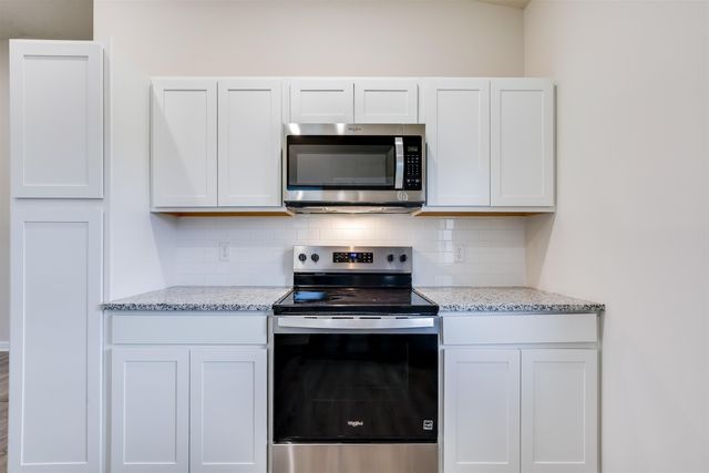 1786 W Redbud Lane, Goddard, KS 67052