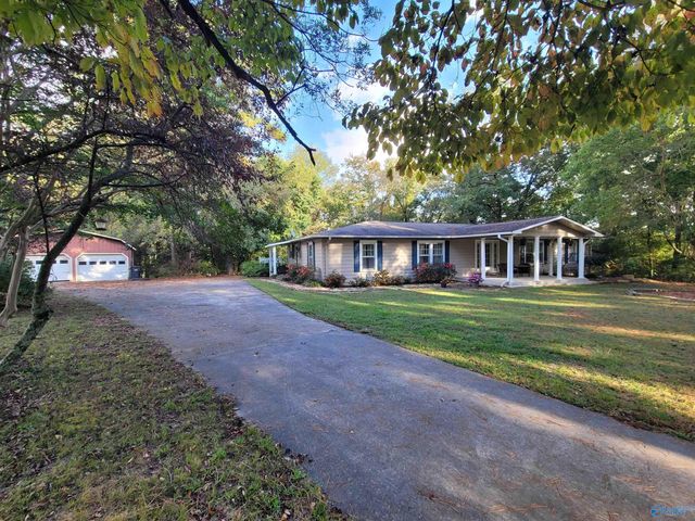 388 Welcome Falls Road, Eva, AL 35621