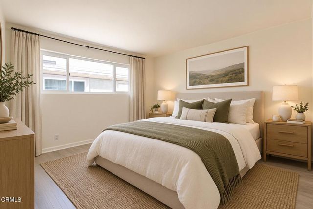 20224 Cohasset Street 9, Winnetka, CA 91306