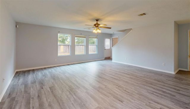 9877 Lace Flower Way, Conroe, TX 77385