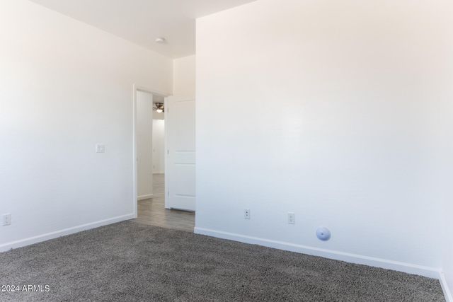 8720 W SWANSEA Drive, Arizona City, AZ 85123