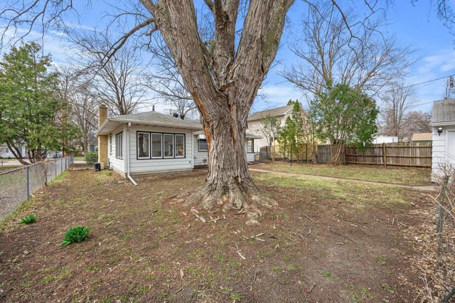 3446 Thomas Avenue N, Minneapolis, MN 55412