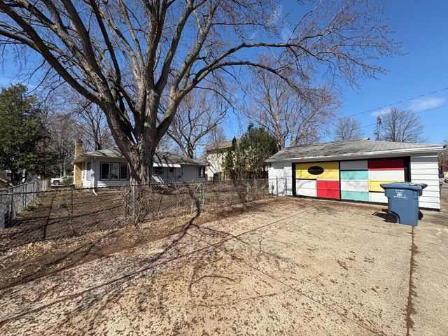 3446 Thomas Avenue N, Minneapolis, MN 55412