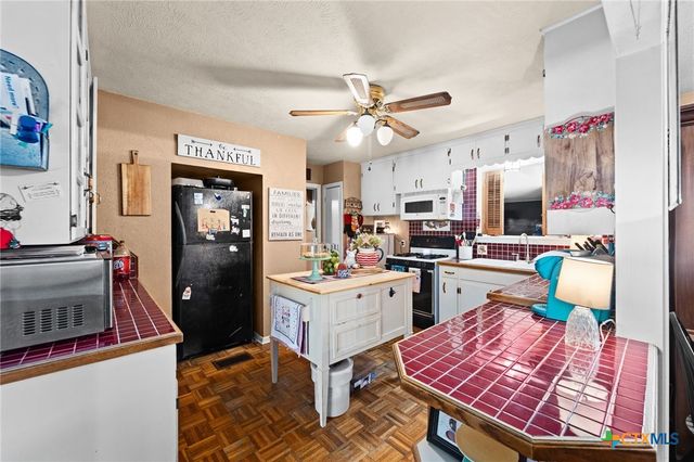 47 Sue Ann Drive, Lampasas, TX 76550