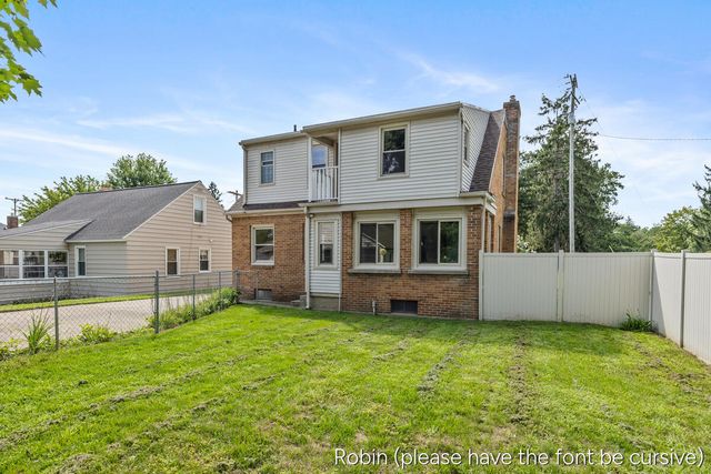 1363 Myrtle Street NW, Grand Rapids, MI 49504