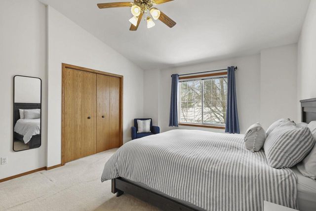 5121 Ridge Oak Drive, Madison, WI 53704