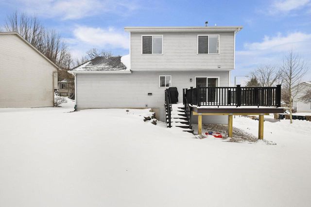 5121 Ridge Oak Drive, Madison, WI 53704