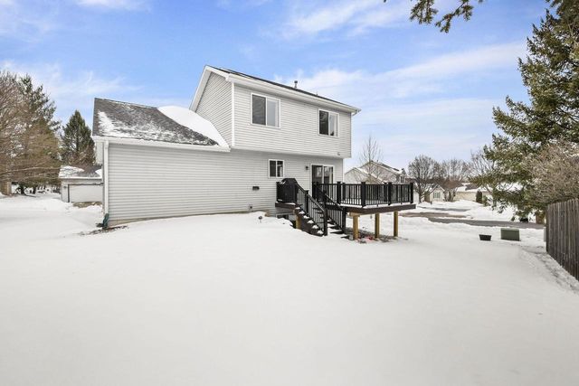 5121 Ridge Oak Drive, Madison, WI 53704