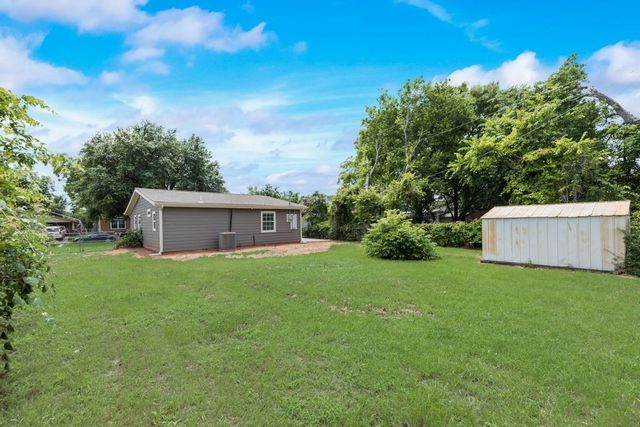 629 Terry Road, Hurst, TX 76053