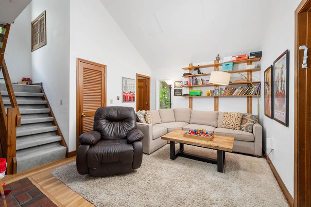 47 Forest Pond Road, New Hampton, NH 03256