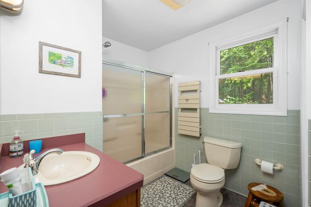 47 Forest Pond Road, New Hampton, NH 03256