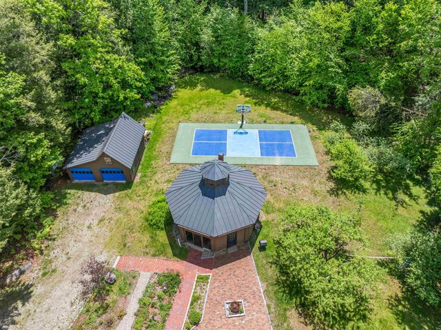 47 Forest Pond Road, New Hampton, NH 03256