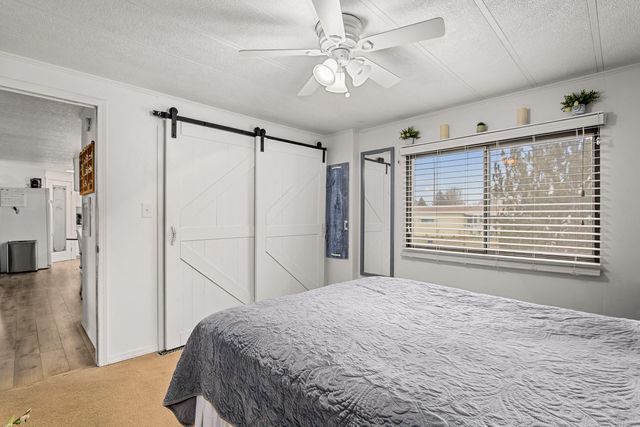 1113 Lee Roze Lane, Grants Pass, OR 97527