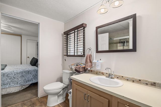 1113 Lee Roze Lane, Grants Pass, OR 97527