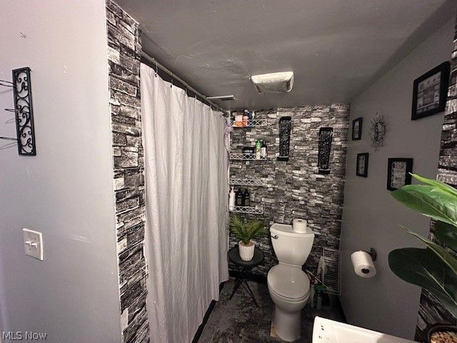 3803 Cress Road, Cleveland, OH 44111