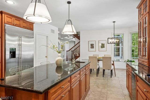 26 Arbor Rd, North Caldwell Boro, NJ 07006