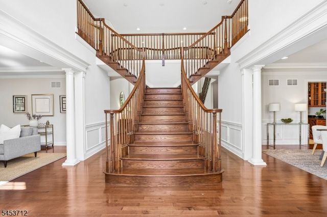 26 Arbor Rd, North Caldwell Boro, NJ 07006