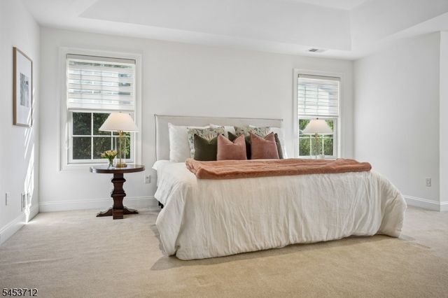26 Arbor Rd, North Caldwell Boro, NJ 07006