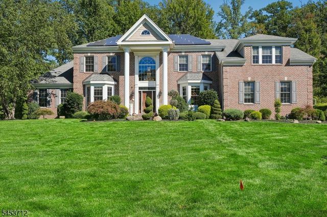 26 Arbor Rd, North Caldwell Boro, NJ 07006