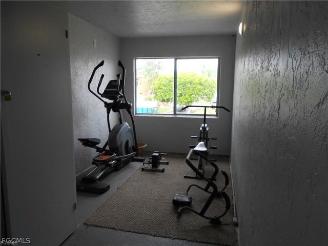 4549 SE 5th PL 210, Cape Coral, FL 33904