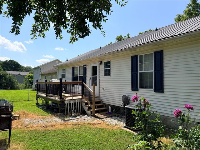 1101 W Ridge Avenue, Harrison, AR 72601