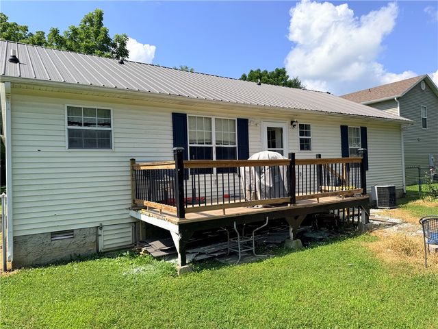 1101 W Ridge Avenue, Harrison, AR 72601