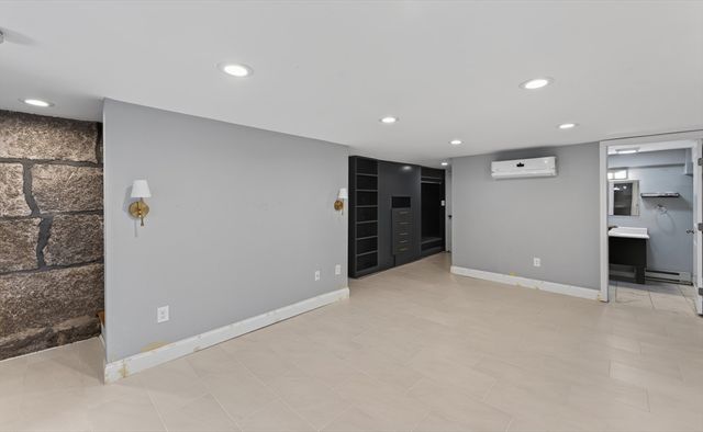 353 Sumner 1A, Boston, MA 02128