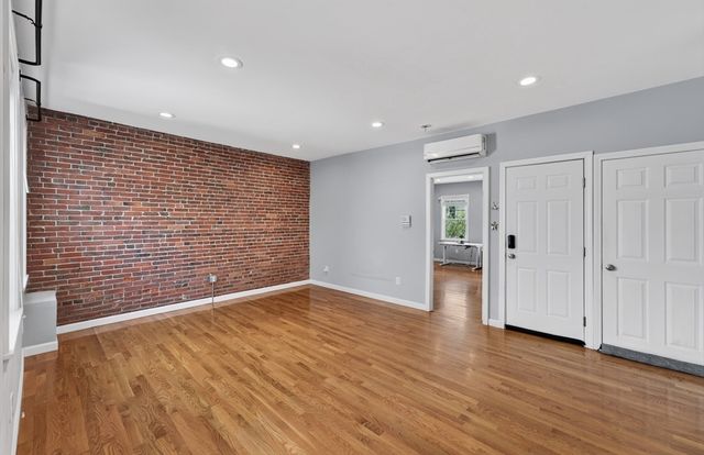 353 Sumner 1A, Boston, MA 02128