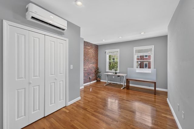 353 Sumner 1A, Boston, MA 02128