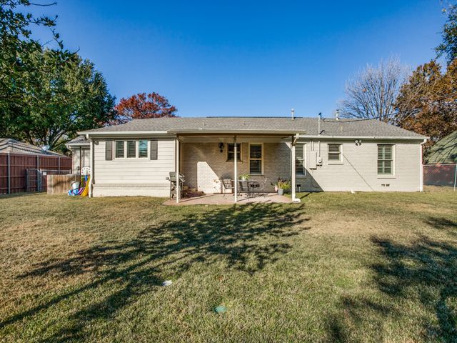 6614 Joyce Way, Dallas, TX 75225