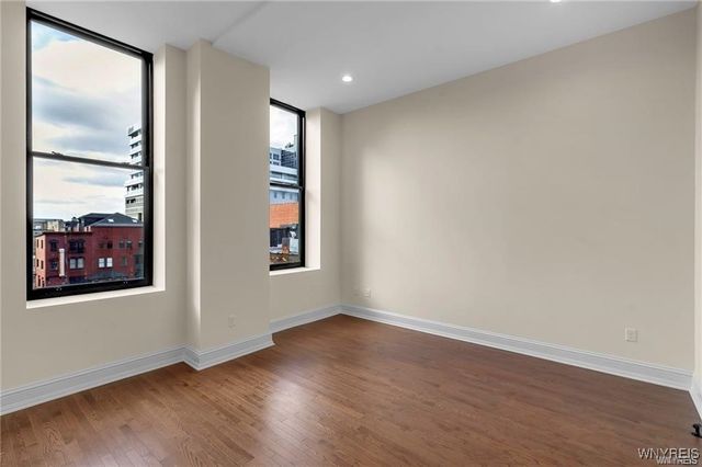 674 Main Street 3, Buffalo, NY 14202