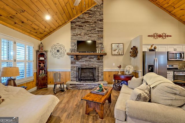 248 Tilly Farm Road, Ellijay, GA 30540