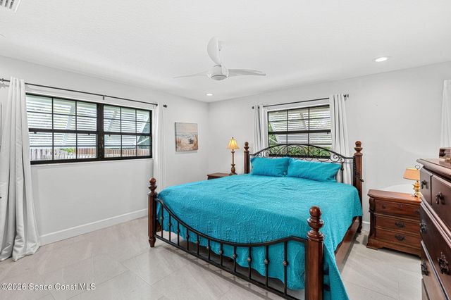 565 W Gateway Court, Merritt Island, FL 32952