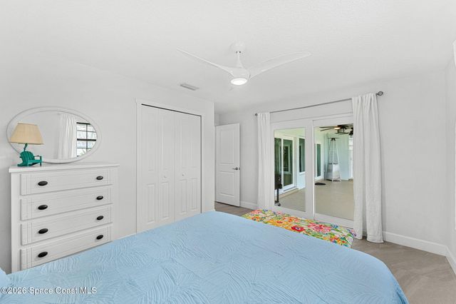 565 W Gateway Court, Merritt Island, FL 32952