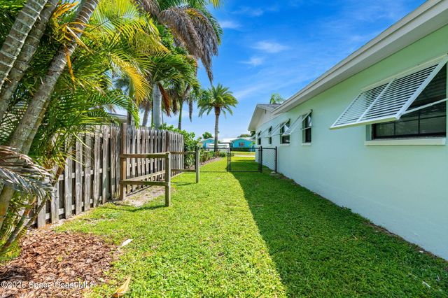 565 W Gateway Court, Merritt Island, FL 32952