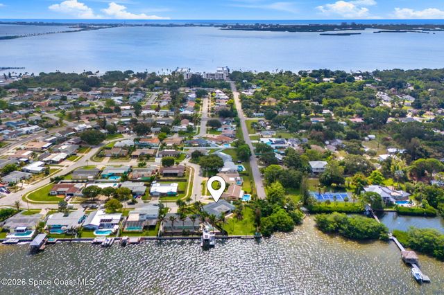 565 W Gateway Court, Merritt Island, FL 32952