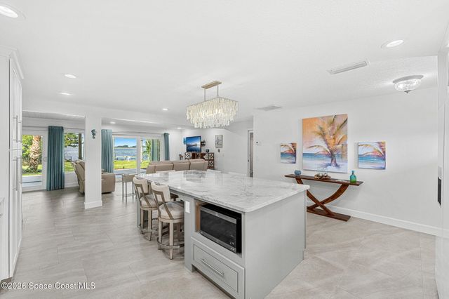 565 W Gateway Court, Merritt Island, FL 32952