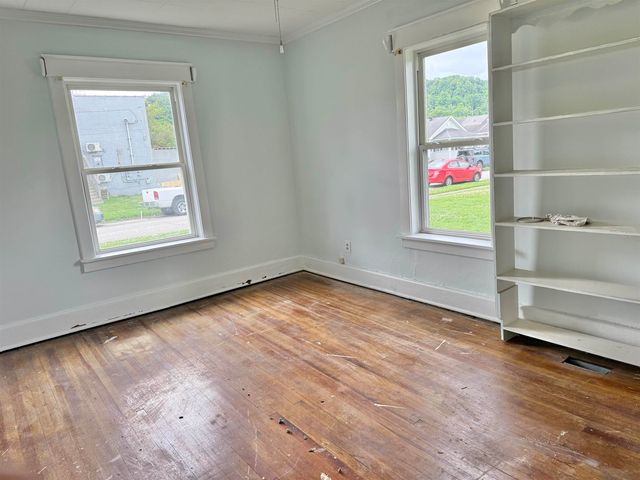 3002 Hughes Street, Huntington, WV 25704