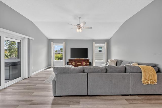 879 MORLEY AVENUE, The Villages, FL 34762