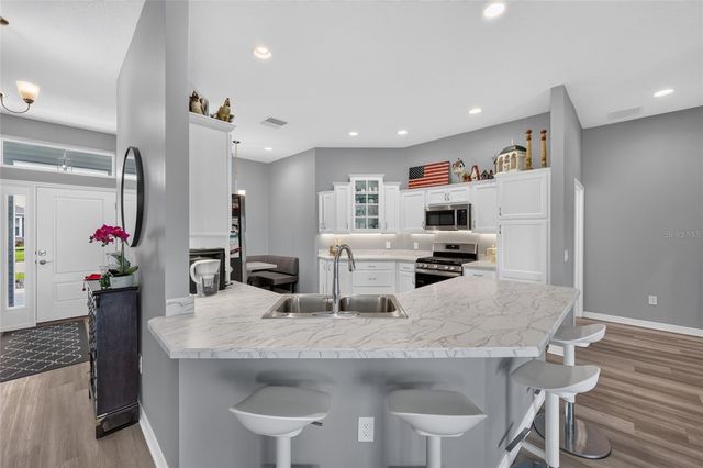 879 MORLEY AVENUE, The Villages, FL 34762