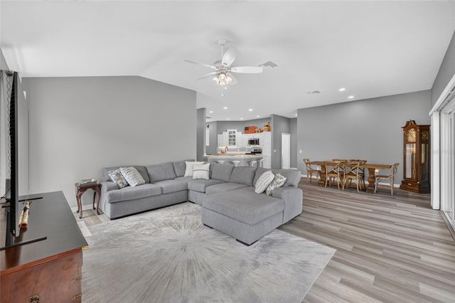879 MORLEY AVENUE, The Villages, FL 34762