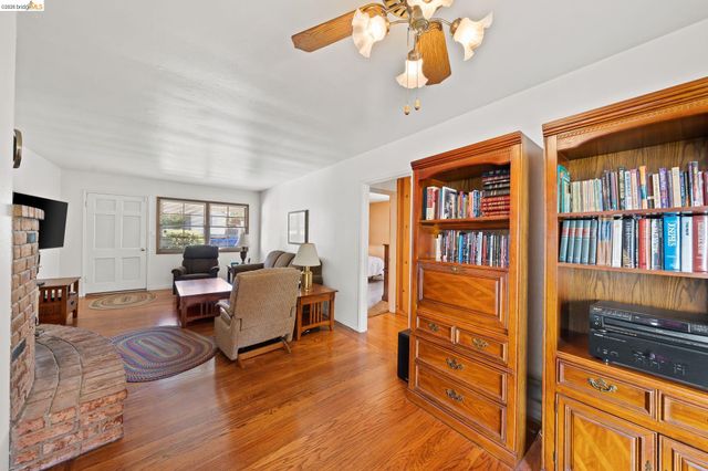 777 Kern St, Richmond, CA 94805