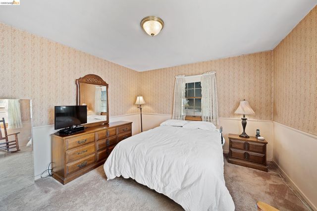 777 Kern St, Richmond, CA 94805