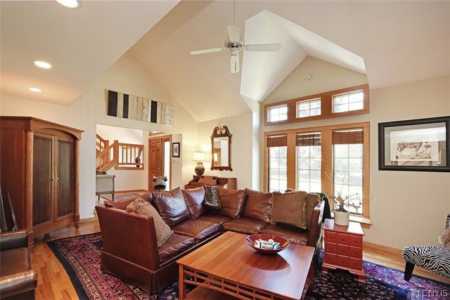 4320 Trout Lilly Lane, Manlius, NY 13104
