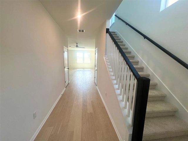 492 Young ST, Buda, TX 78610