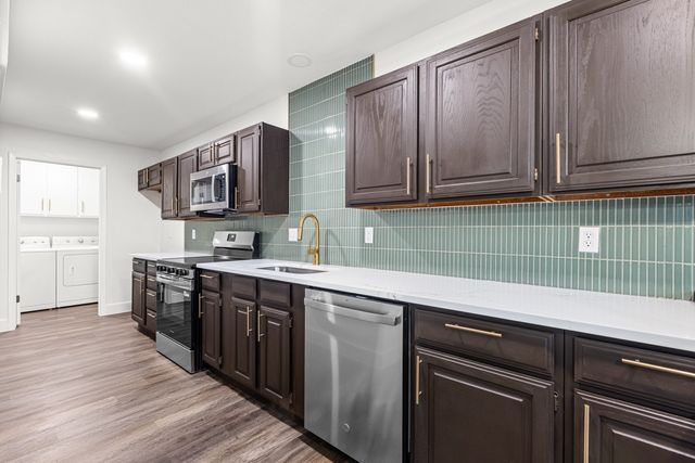 13207 Woodbend Lane, Dallas, TX 75243