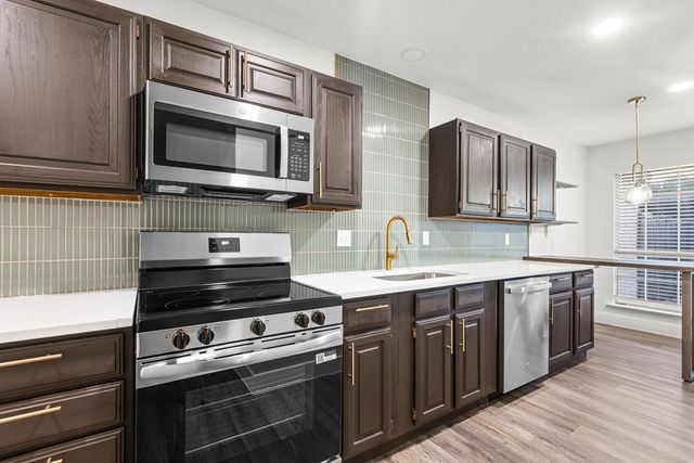 13207 Woodbend Lane, Dallas, TX 75243