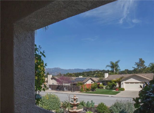 11905 Silver Spur, Ojai, CA 93023